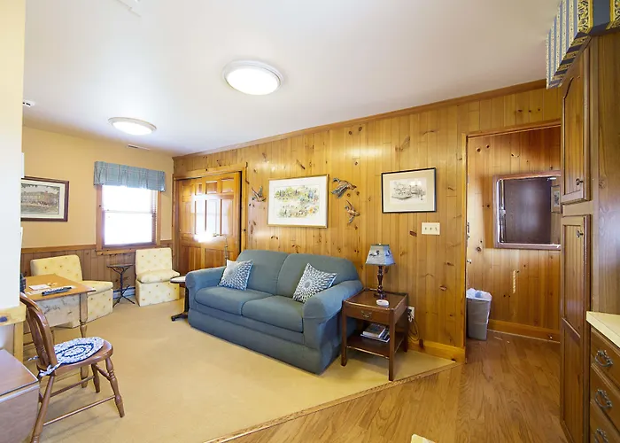 Sandaway Suites & Beach